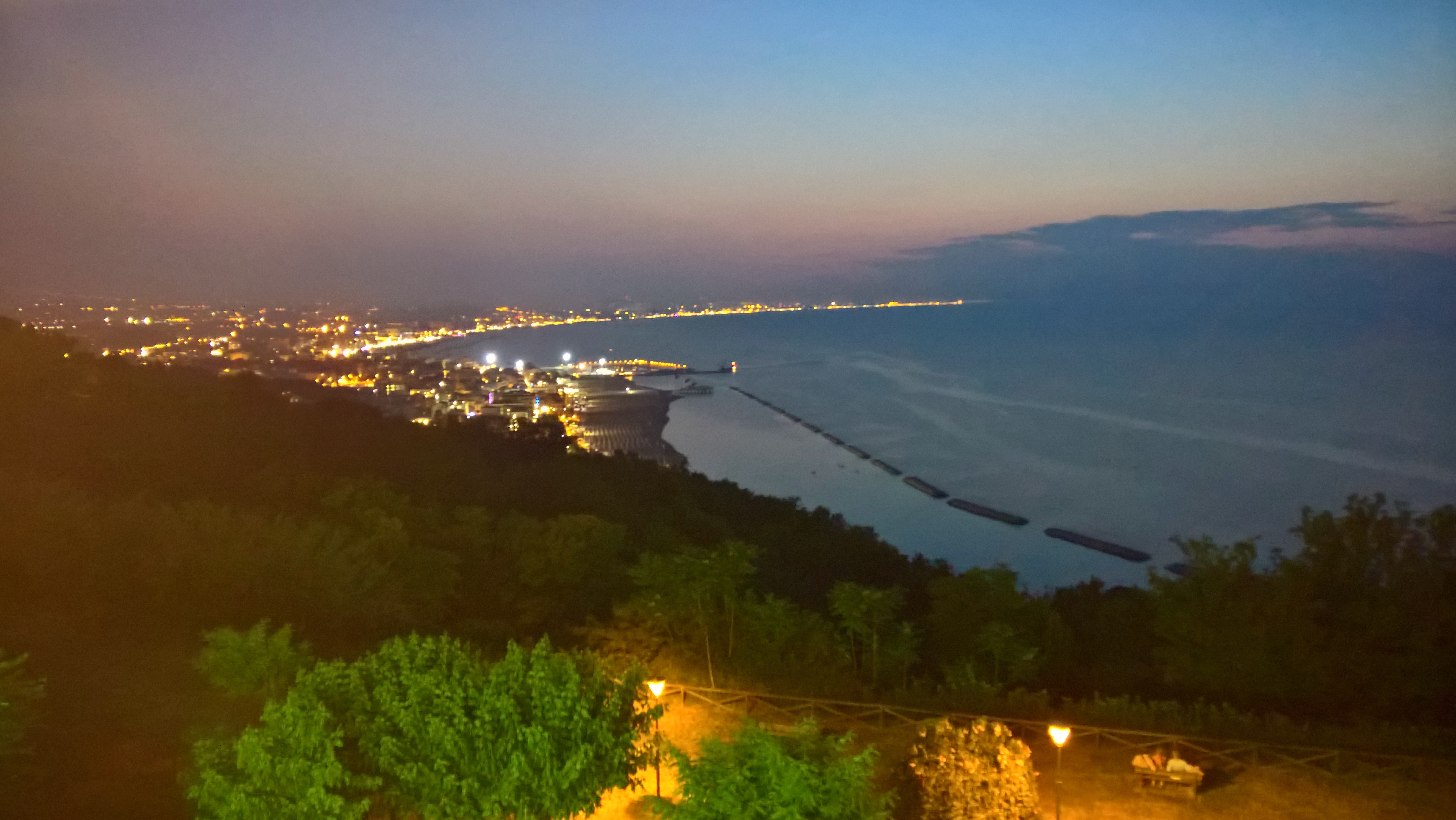 WP 20170615 21 45 06 Rich